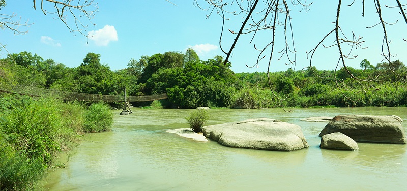 Khu du lịch Thác Mai - Bàu nước sôi