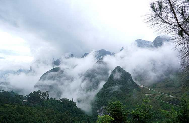 Đèo Mã Pí Lèng Hà Giang có thực sự nguy hiểm