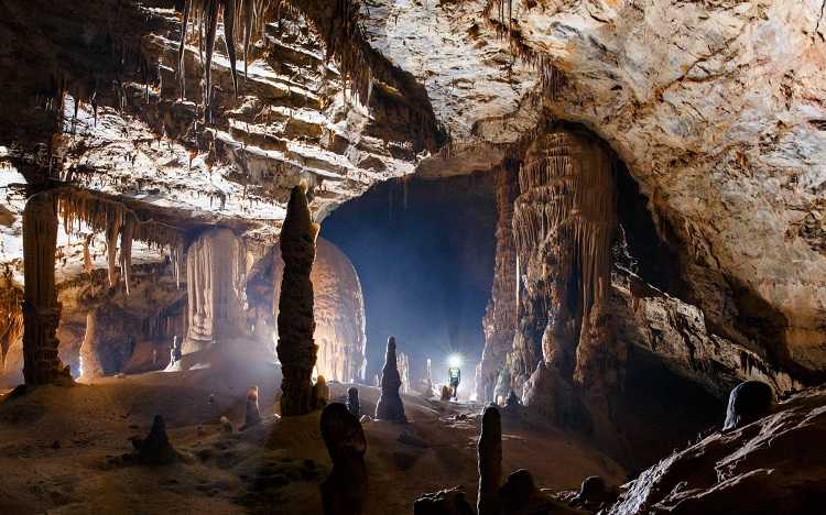 Động Phong Nha Kẻ Bàng, khu du lịch vườn quốc gia Quảng Bình