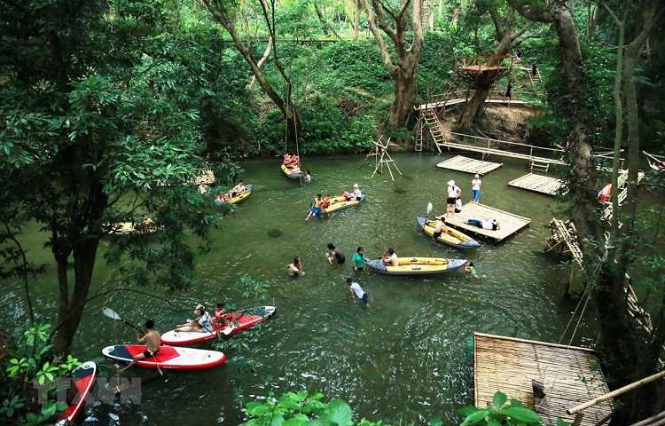 Động Phong Nha Kẻ Bàng, khu du lịch vườn quốc gia Quảng Bình