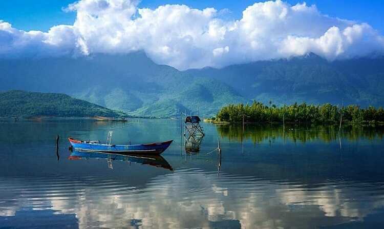 tuyệt tình cốc Huế