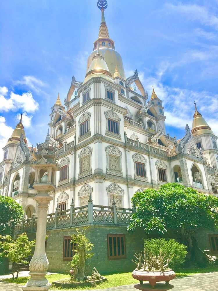 Chùa Bửu Long (Bửu Long Pagoda)