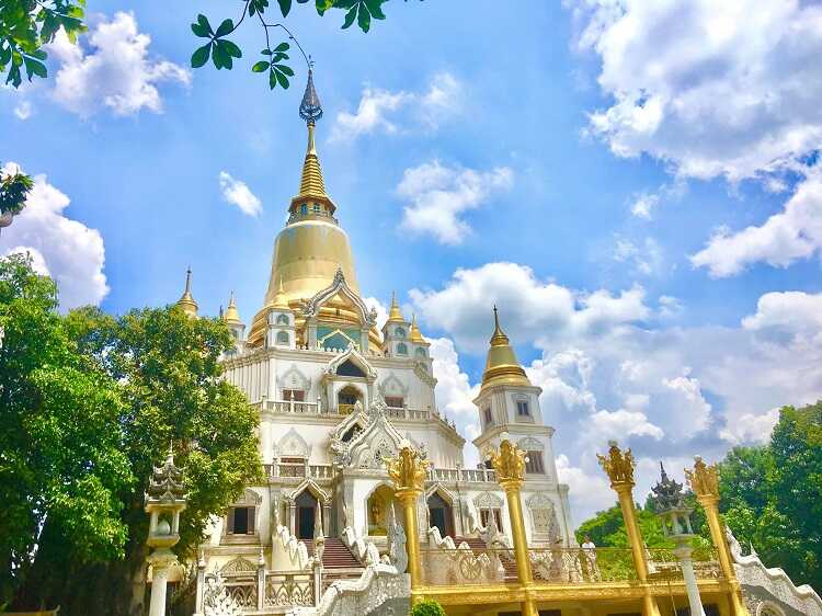 Chùa Bửu Long (Bửu Long Pagoda)