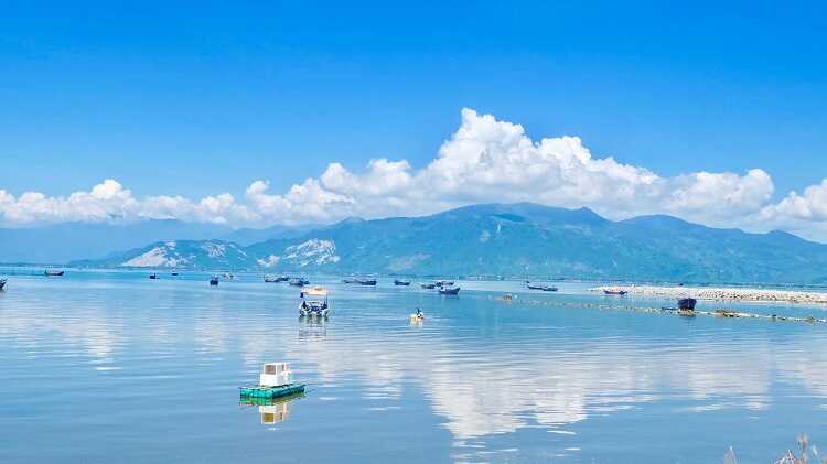 Bãi biển Nha Trang