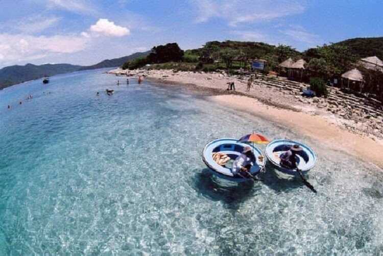 Bãi biển Nha Trang